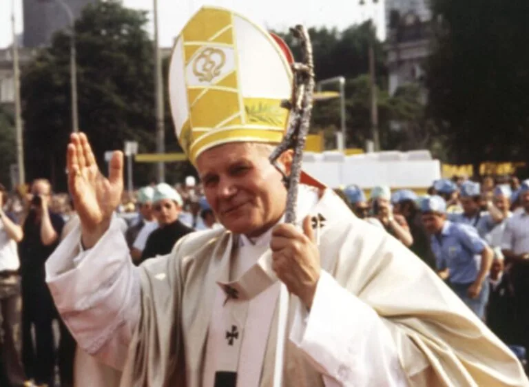 Dzisiaj obchodzimy XXV Dzień Papieski. Święty Jan Paweł II - Prorok Nadziei