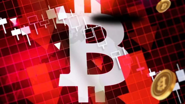 bitcoin zaliczył błyskawiczny krach. na moment spadł do 80 tysięcy dolarów