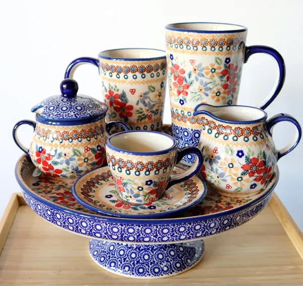 Jak wybrać porcelanę do domu? Od filiżanek po kompletną zastawę
