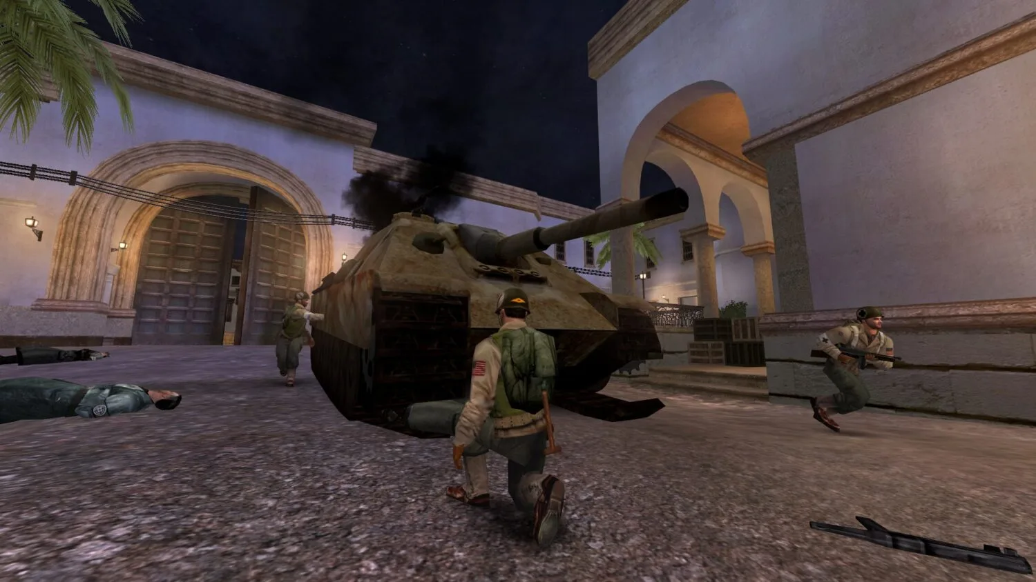 Escorting a tank on the Goldrush map in Wolfenstein: Enemy Territory on the Polska Vodka server